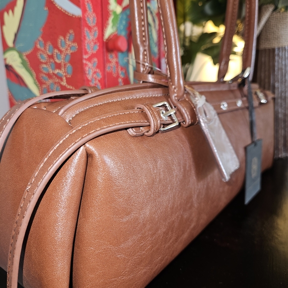 House Of HARLOW Brown Handbag - Picture 2 of 9